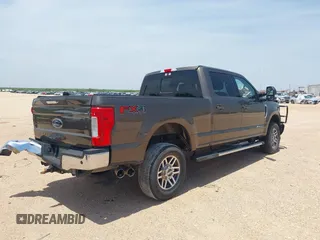 2017 Ford F-250 Lariat с VIN 1FT7W2BT6HEC24808, выставлен на аукционе IAAI как лот 42385098 с пробегом 82 094 миль миль и . История ставок и продаж доступна на DreamBid. Изображение 4.