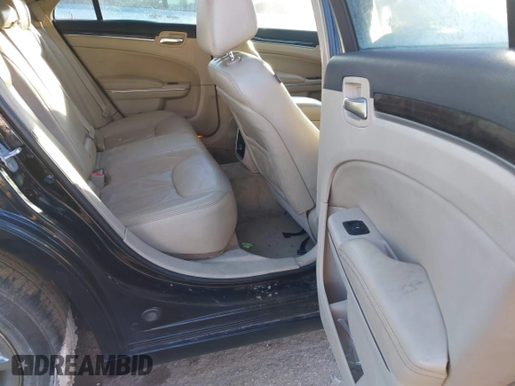 2011 Chrysler 300 Limited with VIN 2C3CA5CG2BH598580, listed as a IAAI auction lot 41330840 with 185,821 mi miles. Bid and sale history available at carsss.com. Image 8.