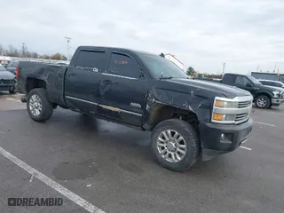 2015 Chevrolet Silverado 2500HD Built After Aug 14 High Country with VIN 1GC1KXE84FF536963, listed as a IAAI auction lot 41439878 with 191,471 mi miles. Bid and sale history available at carsss.com. Image 1.
