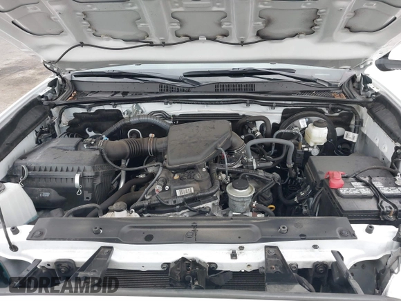 2022 Toyota Tacoma SR with VIN 3TYSX5EN1NT010664, listed as a IAAI auction lot 41642295 with 29,848 mi miles and . Bid and sale history available at DreamBid. Image 10.