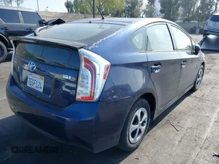 2014 Toyota Prius Four with VIN JTDKN3DU5E1749371, listed as a IAAI auction lot 42018410 with 115,395 mi miles. Bid and sale history available at carsss.com. Image 4.