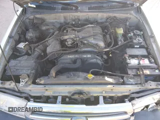 2000 Toyota 4Runner SR5 z VIN JT3GN86R0Y0155930, wystawiony jako IAAI lot #41962581 z przebiegiem 134 530 mil mil oraz . Historia ofert i sprzedaży dostępna na DreamBid. Obrazek 10.