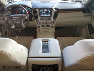 2020 GMC Yukon XL Denali with VIN 1GKS2HKJ9LR166965, listed as a Copart auction lot 45593805 with 67,516 mi miles and Salvage Title. Bid and sale history available at carsss.com. Image 8.