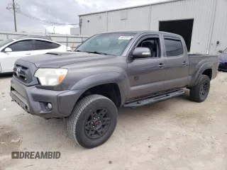 2015 Toyota Tacoma with VIN 5TFMU4FN9FX029805, listed as a Copart auction lot 45200815 with 129,094 mi miles and Salvage title. Bid and sale history available at DreamBid. Image 1.
