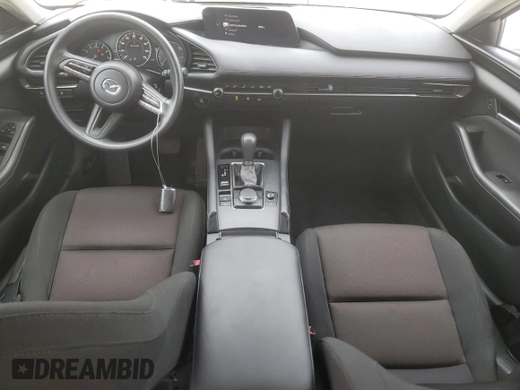 2022 Mazda 3 S with VIN 3MZBPAAL4NM307238, listed as a Copart auction lot 86509444 with 31,607 mi miles and Salvage title. Bid and sale history available at DreamBid. Image 8.