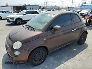 2015 FIAT 500 Pop z VIN 3C3CFFAR5FT501400, wystawiony jako Copart lot #60883675 z przebiegiem 96 345 mil mil oraz Szkoda całkowita • Salvage title. Historia ofert i sprzedaży dostępna na DreamBid. Obrazek 1.