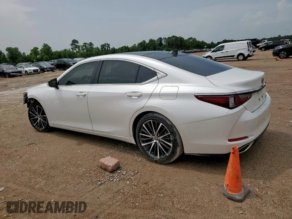2023 Lexus ES 350 с VIN 58ADZ1B1XPU140020, выставлен на аукционе Copart как лот 62044125 с пробегом 7 251 миль миль и Списание • Salvage title. История ставок и продаж доступна на DreamBid. Изображение 2.