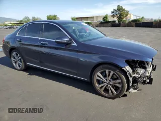 2017 Mercedes-Benz C 350e with VIN 55SWF4HB6HU233933, listed as a Copart auction lot 53337505 with 47,088 mi miles and Salvage Title. Bid and sale history available at DreamBid. Image 4.