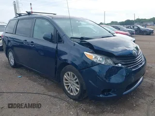 2011 Toyota Sienna XLE AAS with VIN 5TDYK3DC6BS045303, listed as a IAAI auction lot 42515203 with 205,904 mi miles and . Bid and sale history available at DreamBid. Image 1.