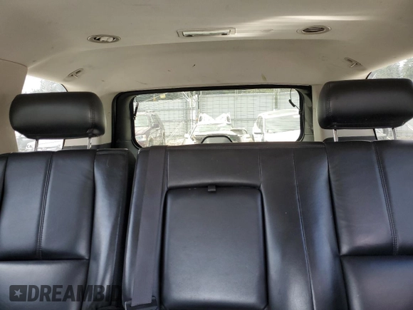 2009 GMC Yukon Denali z VIN 1GKFK03289R254554, wystawiony jako Copart lot #55094455 z przebiegiem 200 207 mil mil oraz Szkoda całkowita • Salvage title. Historia ofert i sprzedaży dostępna na DreamBid. Obrazek 10.
