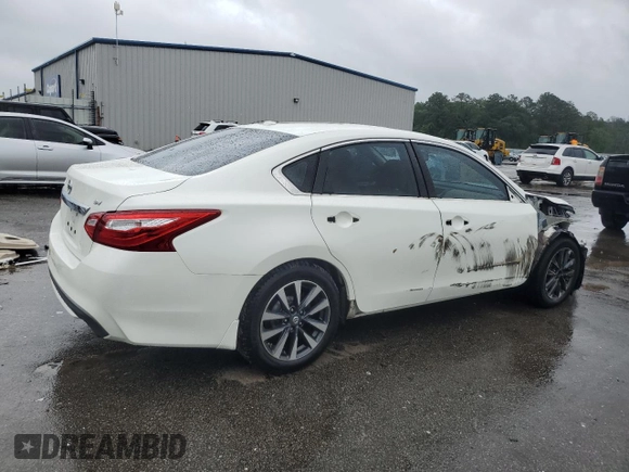 2017 Nissan Altima SV z VIN 1N4AL3AP9HC258994, wystawiony jako Copart lot #56289865 z przebiegiem 82 763 mil mil oraz Szkoda całkowita • Salvage title. Historia ofert i sprzedaży dostępna na DreamBid. Obrazek 3.