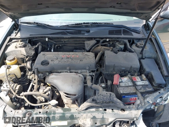 2002 Toyota Camry LE z VIN 4T1BE30KX2U591037, wystawiony jako IAAI lot #42077641 z przebiegiem 86 569 mil mil oraz . Historia ofert i sprzedaży dostępna na DreamBid. Obrazek 10.