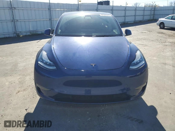 2021 Tesla Model Y Long Range z VIN 5YJYGDEE6MF089493, wystawiony jako Copart lot #48349575 z przebiegiem 52 245 mil mil oraz Szkoda całkowita • Salvage title. Historia ofert i sprzedaży dostępna na DreamBid. Obrazek 5.