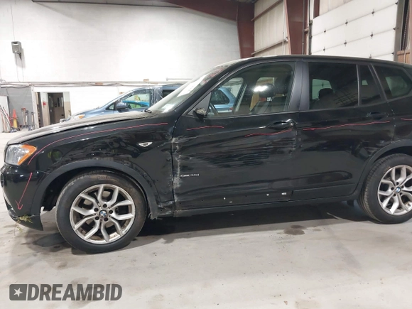 2014 BMW X3 xDrive35i with VIN 5UXWX7C54E0K31267, listed as a IAAI auction lot 42138926 with 61,244 mi miles and . Bid and sale history available at DreamBid. Image 6.