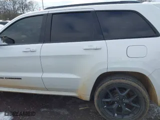 2019 Jeep Grand Cherokee Limited with VIN 1C4RJFBG3KC623311, listed as a IAAI auction lot 41607166 with 121,475 mi miles. Bid and sale history available at carsss.com. Image 14.