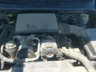 2004 Jeep Grand Cherokee с VIN 1J8GX48N44C351041, выставлен на аукционе IAAI как лот 43028960 с пробегом 218 241 миль миль и . История ставок и продаж доступна на DreamBid. Изображение 13.