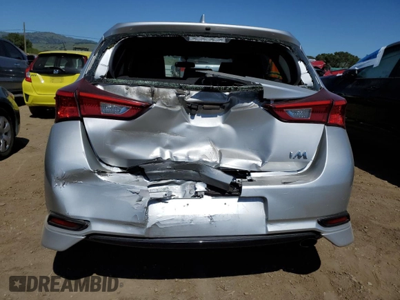 2016 Scion iM z VIN JTNKARJE9GJ516989, wystawiony jako Copart lot #54098165 z przebiegiem 61 958 mil mil oraz Szkoda całkowita • Salvage title. Historia ofert i sprzedaży dostępna na DreamBid. Obrazek 6.