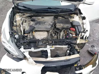 2018 Nissan Altima 2.5 SV with VIN 1N4AL3AP5JC216408, listed as a IAAI auction lot 41481988 with 216,407 mi miles. Bid and sale history available at carsss.com. Image 10.