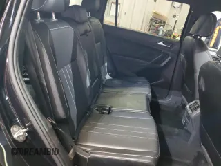 2022 Volkswagen Tiguan SE R-Line Black with VIN 3VV8B7AX8NM102055, listed as a Copart auction lot 47085015 with 20,007 mi miles and Salvage Title. Bid and sale history available at DreamBid. Image 11.