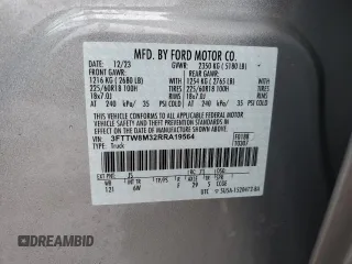 2024 Ford Maverick LARIAT with VIN 3FTTW8M32RRA19564, listed as a Copart auction lot 45420125 with 15,945 mi miles and Salvage Title. Bid and sale history available at carsss.com. Image 13.