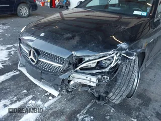 2017 Mercedes-Benz C 43 AMG z VIN WDDWK6EB4HF479202, wystawiony jako IAAI lot #41432277 z przebiegiem 50 378 mil mil oraz . Historia ofert i sprzedaży dostępna na DreamBid. Obrazek 6.