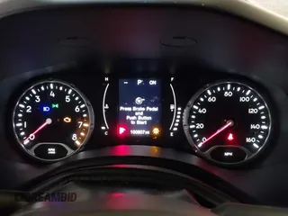 2016 Jeep Renegade Latitude with VIN ZACCJBBT7GPD01219, listed as a IAAI auction lot 41806111 with 100,807 mi miles. Bid and sale history available at carsss.com. Image 15.