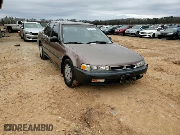 1991 Honda Accord z VIN 1HGCB7649MA181918, wystawiony jako Copart lot #44371355 z przebiegiem 93 114 mil mil oraz Szkoda całkowita • Salvage title. Historia ofert i sprzedaży dostępna na DreamBid. Obrazek 10.