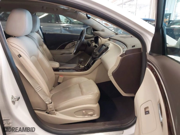 2015 Buick LaCrosse Leather with VIN 1G4GB5G35FF229006, listed as a IAAI auction lot 41576573 with 86,940 mi miles. Bid and sale history available at carsss.com. Image 5.