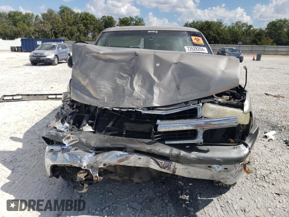 2000 Chevrolet Suburban LT with VIN 3GNEC16T8YG118087, listed as a Copart auction lot 72628204 with 0 mi miles and Salvage Title. Bid and sale history available at carsss.com. Image 5.