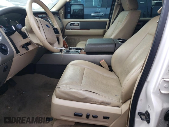 2010 Ford Expedition EL XLT with VIN 1FMJK1H53AEA48371, listed as a Copart auction lot 68278994 with 212,365 mi miles and Clean Title. Bid and sale history available at carsss.com. Image 7.