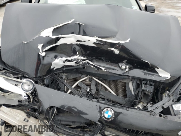 2012 BMW 5 Series 528i z VIN WBAXG5C58CDY28144, wystawiony jako Copart lot #45962185 z przebiegiem 199 354 mil mil oraz Szkoda całkowita • Salvage title. Historia ofert i sprzedaży dostępna na DreamBid. Obrazek 11.