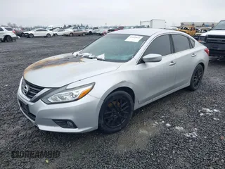2017 Nissan Altima S z VIN 1N4AL3AP9HC170690, wystawiony jako IAAI lot #41491071 z przebiegiem 99 061 mil mil oraz . Historia ofert i sprzedaży dostępna na DreamBid. Obrazek 2.