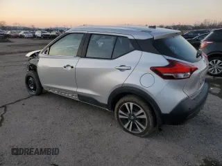 2020 Nissan Kicks SV z VIN 3N1CP5CV2LL528257, wystawiony jako Copart lot #75039374 z przebiegiem 65 652 mil mil oraz Szkoda całkowita • Salvage title. Historia ofert i sprzedaży dostępna na DreamBid. Obrazek 2.
