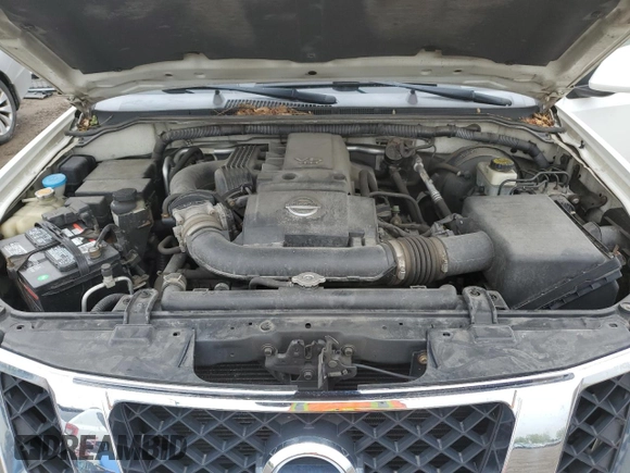2008 Nissan Pathfinder SE z VIN 5N1AR18B08C649308, wystawiony jako Copart lot #58854735 z przebiegiem 253 290 mil mil oraz Czysty tytuł • Clean title. Historia ofert i sprzedaży dostępna na DreamBid. Obrazek 12.