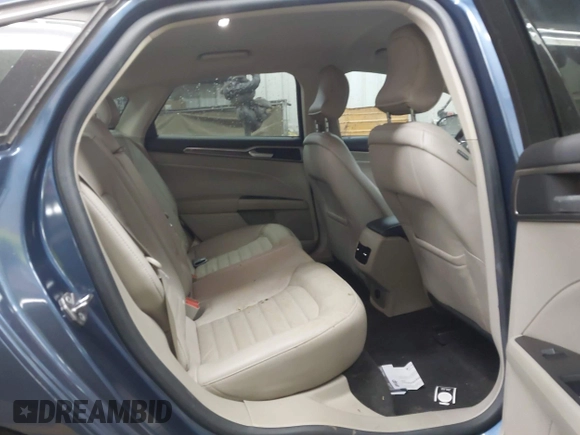 2018 Ford Fusion SE with VIN 3FA6P0HD6JR253375, listed as a IAAI auction lot 41945955 with 47,072 mi miles. Bid and sale history available at carsss.com. Image 8.
