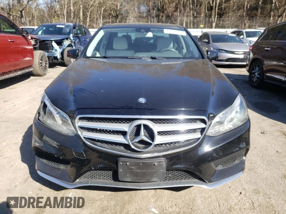 2014 Mercedes-Benz E 550 Sport with VIN WDDHF9BB2EA951053, listed as a Copart auction lot 41611445 with 89,124 mi miles and Salvage Title. Bid and sale history available at DreamBid. Image 5.