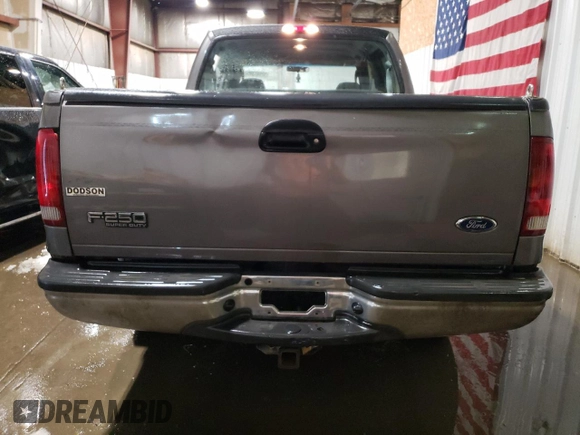2003 Ford Super Duty F-250 XL with VIN 1FTNW21F33EA02965, listed as a Copart auction lot 52647395 with 278,603 mi miles and Salvage Title. Bid and sale history available at carsss.com. Image 6.