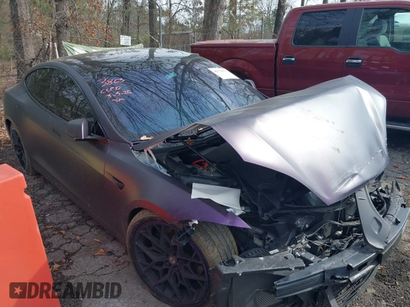 2018 Tesla Model S 75D z VIN 5YJSA1E24JF293863, wystawiony jako IAAI lot #41770779 z przebiegiem Nie podano mil oraz . Historia ofert i sprzedaży dostępna na DreamBid. Obrazek 1.