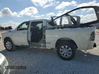 2019 Ram 2500 z VIN 3C6UR4SL2KG640805, wystawiony jako Copart lot #75886914 z przebiegiem 43 427 mil mil oraz Szkoda całkowita • Salvage title. Historia ofert i sprzedaży dostępna na DreamBid. Obrazek 2.
