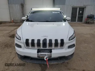 2018 Jeep Cherokee Latitude Tech Connect with VIN 1C4PJMCB5JD529390, listed as a Copart auction lot 50791305 with 140,585 mi miles and Salvage title. Bid and sale history available at DreamBid. Image 5.