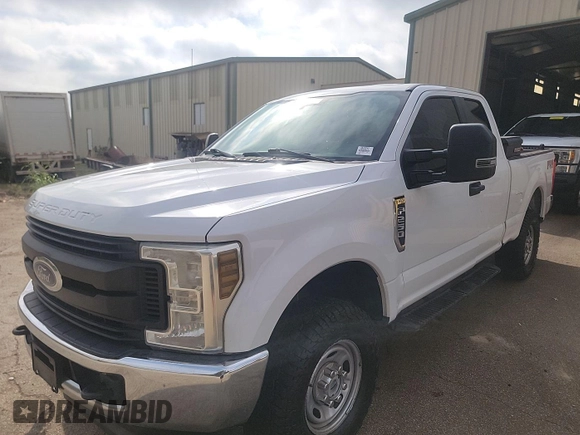2019 Ford F-250 XL with VIN 1FT7X2B60KEC45118, listed as a IAAI auction lot 42278877 with 132,374 mi miles and . Bid and sale history available at DreamBid. Image 8.