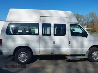 2012 Ford Econoline Cargo Recreational with VIN 1FTNE2EW0CDA38549, listed as a IAAI auction lot 42133456 with 95,252 mi miles and . Bid and sale history available at DreamBid. Image 13.