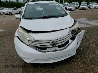 2015 Nissan Note S z VIN 3N1CE2CP4FL404422, wystawiony jako Copart lot #55834855 z przebiegiem 113 990 mil mil oraz Szkoda całkowita • Salvage title. Historia ofert i sprzedaży dostępna na DreamBid. Obrazek 13.