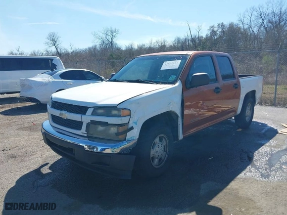 2005 Chevrolet Colorado 1SB LS Z85 with VIN 1GCCS136458181030, listed as a IAAI auction lot 41672611 with 258,628 mi miles. Bid and sale history available at carsss.com. Image 2.