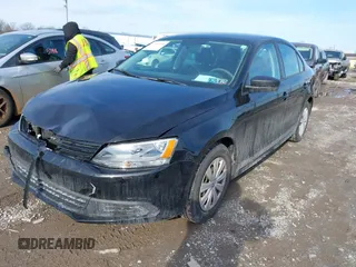 2011 Volkswagen Jetta Sedan S with VIN 3VW2K7AJ7BM374332, listed as a IAAI auction lot 41541354 with 142,306 mi miles. Bid and sale history available at carsss.com. Image 2.