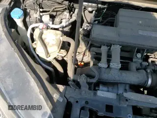 2020 Honda CR-V LX с VIN 2HKRW2H22LH644811, выставлен на аукционе Copart как лот 68392315 с пробегом 68 385 миль миль и Списание • Salvage title. История ставок и продаж доступна на DreamBid. Изображение 15.