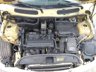 2002 MINI Hardtop with VIN WMWRC33452TC34781, listed as a IAAI auction lot 42100266 with 186,263 mi miles and . Bid and sale history available at DreamBid. Image 10.