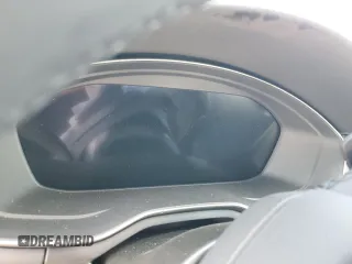 2024 Audi A5 Sportback S line Premium z VIN WAUDACF58RA084690, wystawiony jako Copart lot #60849475 z przebiegiem Nie podano mil oraz Szkoda całkowita • Salvage title. Historia ofert i sprzedaży dostępna na DreamBid. Obrazek 9.