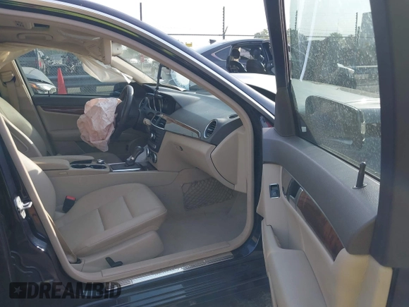 2014 Mercedes-Benz C 300 Sport with VIN WDDGF8AB1EA945171, listed as a IAAI auction lot 42089028 with 122,701 mi miles and . Bid and sale history available at DreamBid. Image 5.
