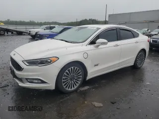 2017 Ford Fusion Titanium with VIN 3FA6P0SUXHR268559, listed as a Copart auction lot 57456085 with 124,072 mi miles and Salvage title. Bid and sale history available at DreamBid. Image 1.